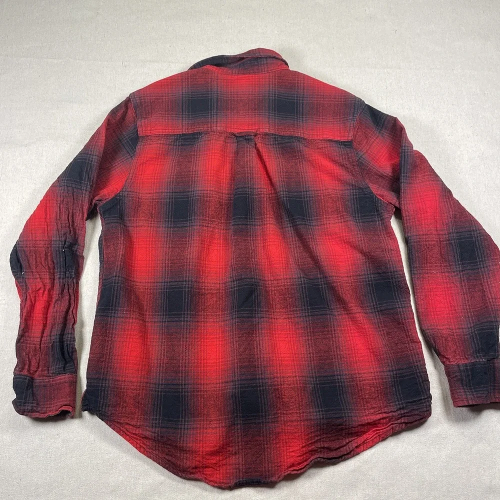 Woolrich Plaid 100% Cotton Men's Medium Shirt Red Black Button Down‎